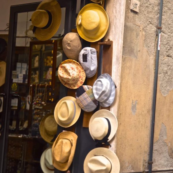 Montepulciano, Italy hats sale
