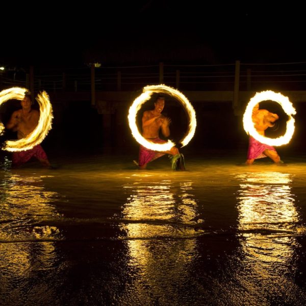 Tahiti MOOREA Fire Juggling Dance