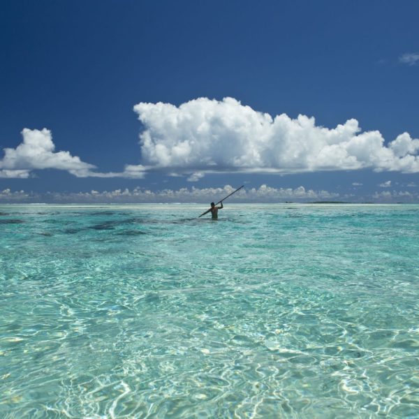 Tahiti Tikehau ocean spearfishing