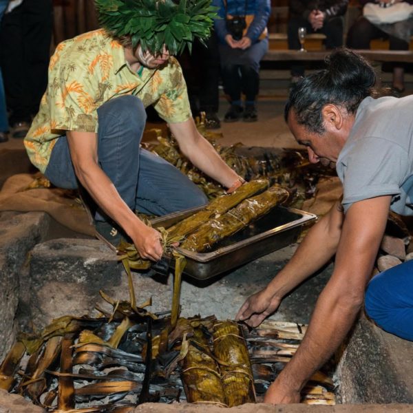 Gastronom°a T°pica Isla De Pascua