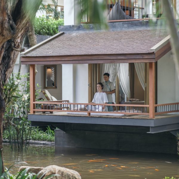 Luxury Thailand Vacation Spa Treatment