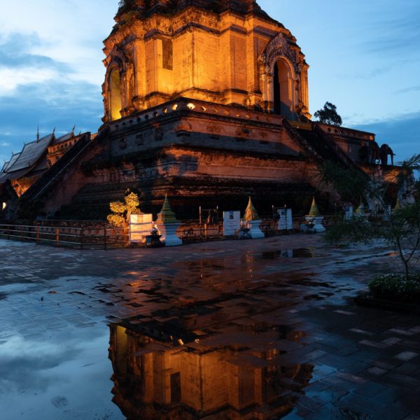 Luxury Thailand Vacation Wat Chedi Luang Chiang Mai Thailand