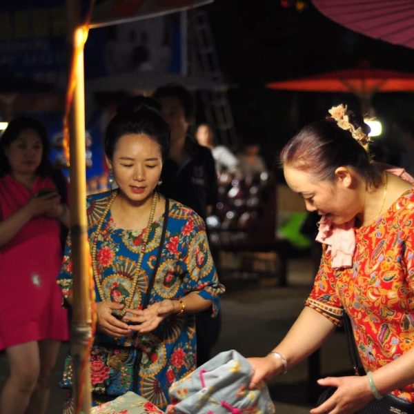 Luxury Vacation China Asia Stall Children Minority In Yunnan Province