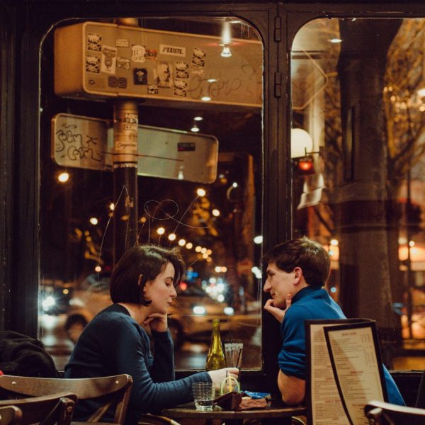 paris couple dinner
